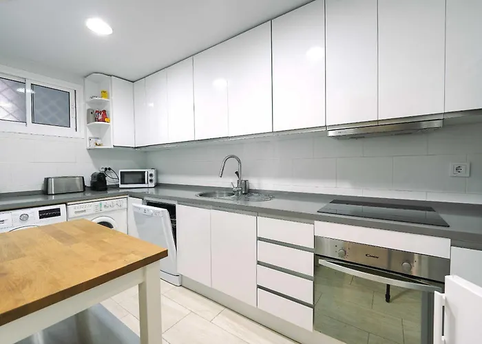 1104 First Line Golden Pool