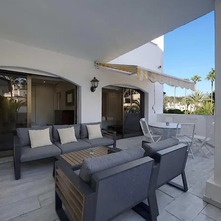 1104 First Line Golden Pool *