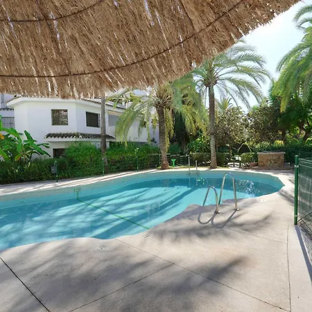 1104 First Line Golden Pool